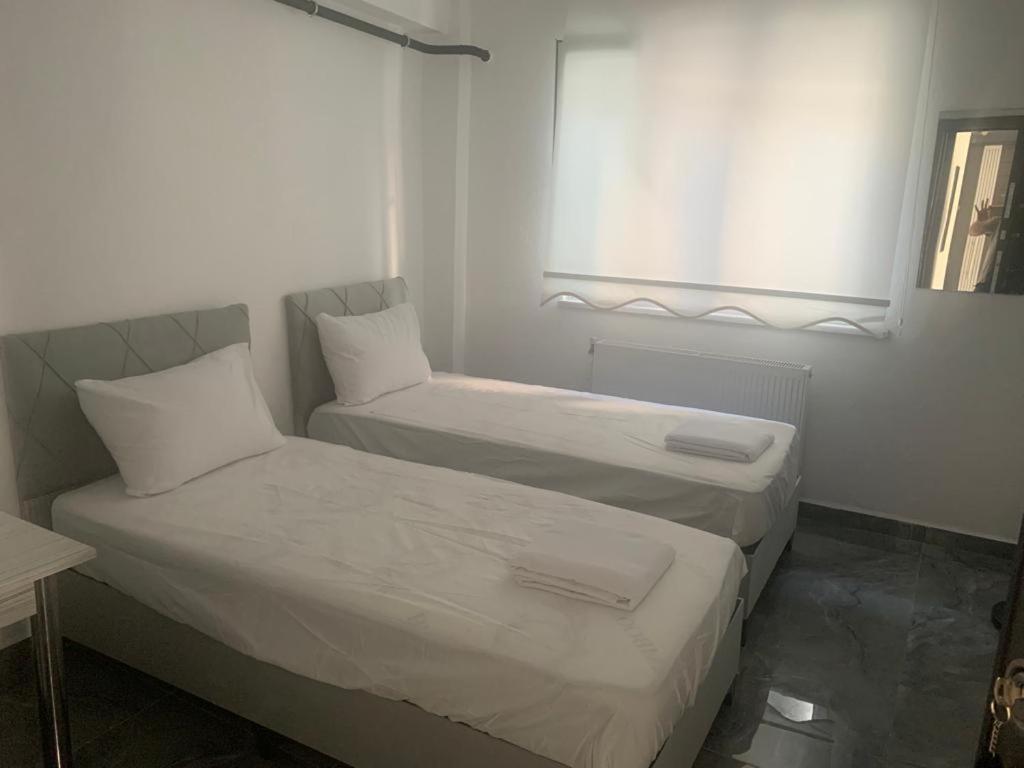 Centre Reach Otel 에디르네 외부 사진